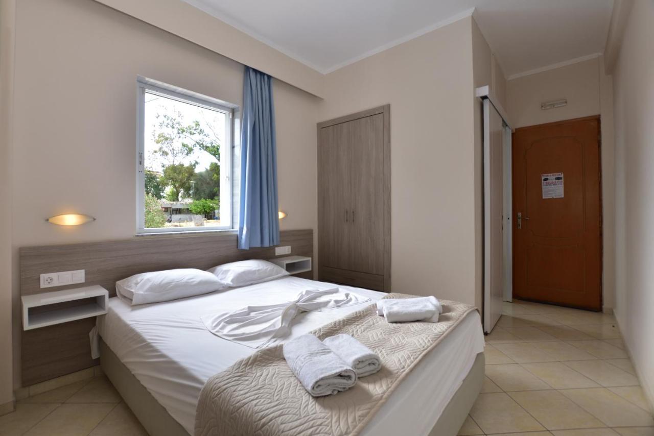 פליאוחורה Flisvos Rooms מראה חיצוני תמונה