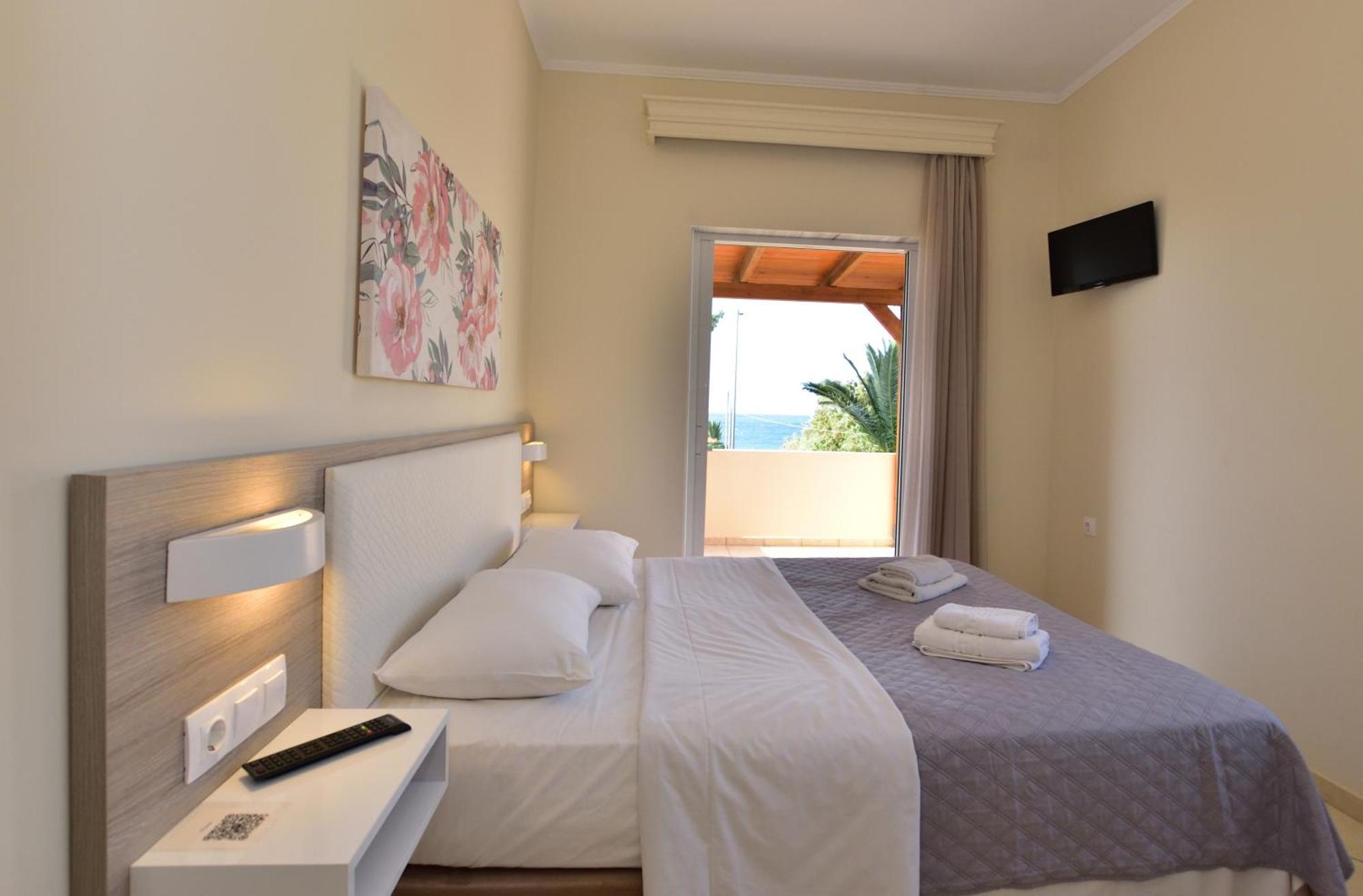 פליאוחורה Flisvos Rooms מראה חיצוני תמונה