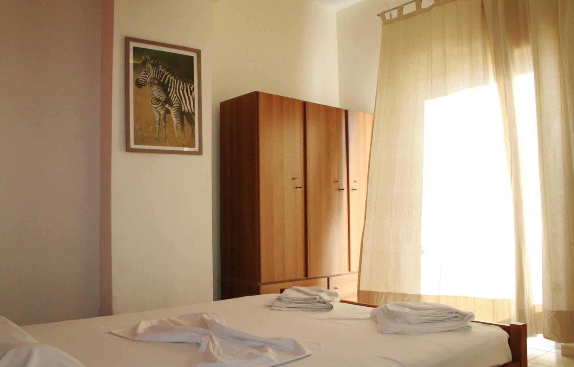 פליאוחורה Flisvos Rooms חדר תמונה